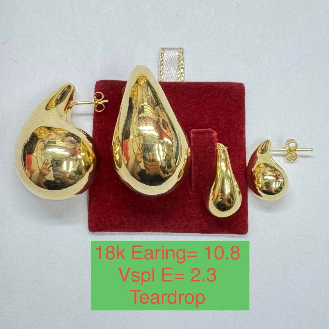 18k Saudi Gold teardrop earrings (Category: Earrings) located in Manila. Submitted by bhelgoldseller2ndaccount (Listing ID 1440407063, Image 2). Description: New!!✨New!!✨New!! Authentic 18k Saudi Golds 💯pawnable/naisasanla 💯with high appraisal rate 💯good investment 💯Direct supplier price 👉OPEN for resellers 🌺please take time to evaluate their actual sizes and grams 👉Best panggift for all occasions ✅ Sold per grams not per piece Kya lowest 