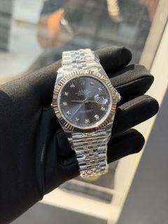 （分類：）位於 。 由 ivan_watch 提交（商品編號 1440473558，圖片 1）。簡介： 。