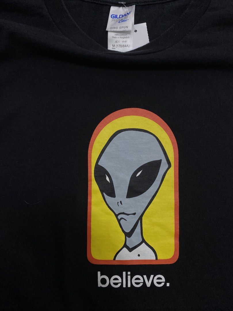 Alien Workshop (Category: Tshirts & Polo Shirts) located in Klang. Submitted by ynot.vintage (Listing ID 1440485846, Image 3). Description: 20x28 condition 9/10 .