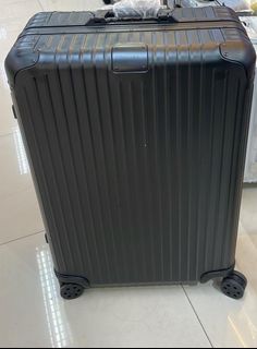 (Category: ) located in . Submitted by cheriesluggages (Listing ID 1440441971, Image 1). Description: .