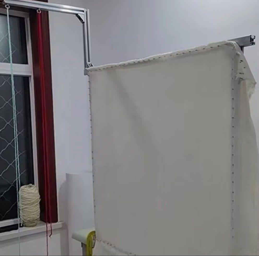 Aluminum Tufting Frame 90cm x 90cm for Rug Making (Category: Home Improvement Tools & Accessories) located in Taguig. Submitted by ryanwellmanibo (Listing ID 1440426413, Image 2). Description: - 90cm x 90cm Aluminum Tufting Frame - Perfect for rug hooking and DIY rug making - Sturdy construction for durability - Ideal for your next creative project.