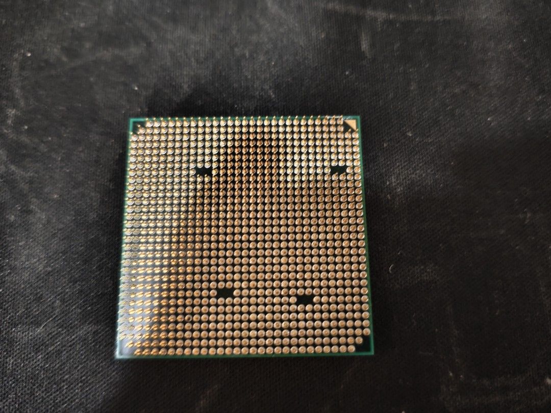 AMD FX-6300 Six-Core CPU Processor (Socket AM3+) - Untested (Category: Desktops) located in Kuala Lumpur. Submitted by koroyu (Listing ID 1440461345, Image 2). Description: Cleared out from an old setup. Untested, buying at your own risk, no returns. Core Specs: • Model: AMD FX-6300 (Part No: FD6300WMW6KHK) • Cores/Threads: 6 Cores / 6 Threads • Clock Speed: 3.5 GHz Base / 4.1 GHz Turbo • Socket Support: AM3+ Only • Includes: Original plastic pro