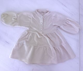 （分類：）位於 。 由 evalilac 提交（商品編號 1440396522，圖片 1）。簡介： 。