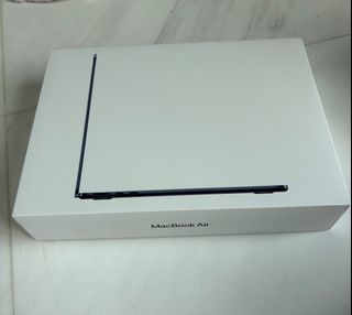 Apple MacBook Air Box472266765680005120