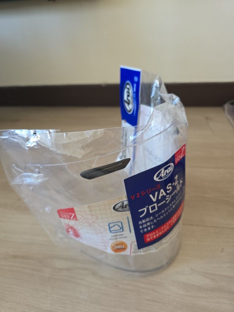 Arai VAS-Z VZ Series OEM Clear Visor (Category: Motorcycle Apparel) located in Singapore. Submitted by catacome (Listing ID 1440483603, Image 3). Description: - Genuine Arai Clear OEM visor - Compatible with VAS-Z VZ Series helmets - Comes in original packaging Bought Helmet today.Selling the the Clear OEM Visor today @ $50 offer stand till i changes my.mind. Grab it ! Before i do change my mind😅.