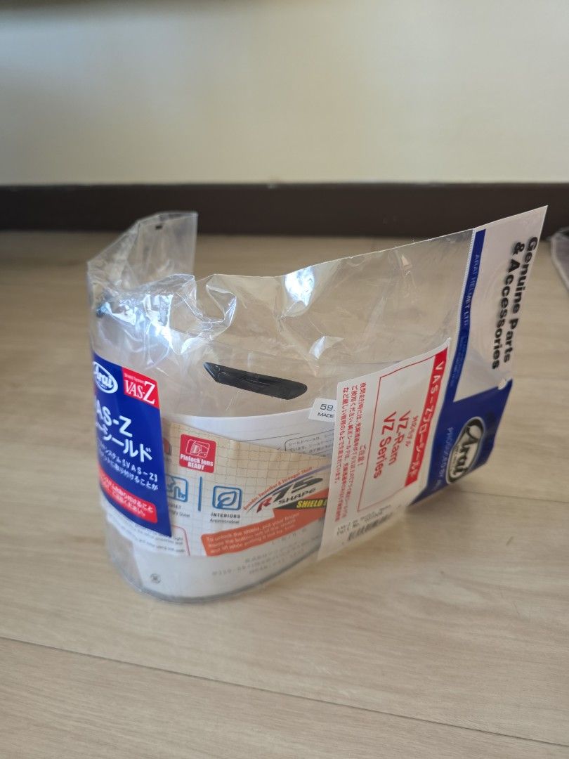 Arai VAS-Z VZ Series OEM Clear Visor (Category: Motorcycle Apparel) located in Singapore. Submitted by catacome (Listing ID 1440483603, Image 1). Description: - Genuine Arai Clear OEM visor - Compatible with VAS-Z VZ Series helmets - Comes in original packaging Bought Helmet today.Selling the the Clear OEM Visor today @ $50 offer stand till i changes my.mind. Grab it ! Before i do change my mind😅.