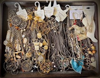 (Category: ) located in . Submitted by starbalesukandjapansurplus (Listing ID 1440448388, Image 1). Description: .