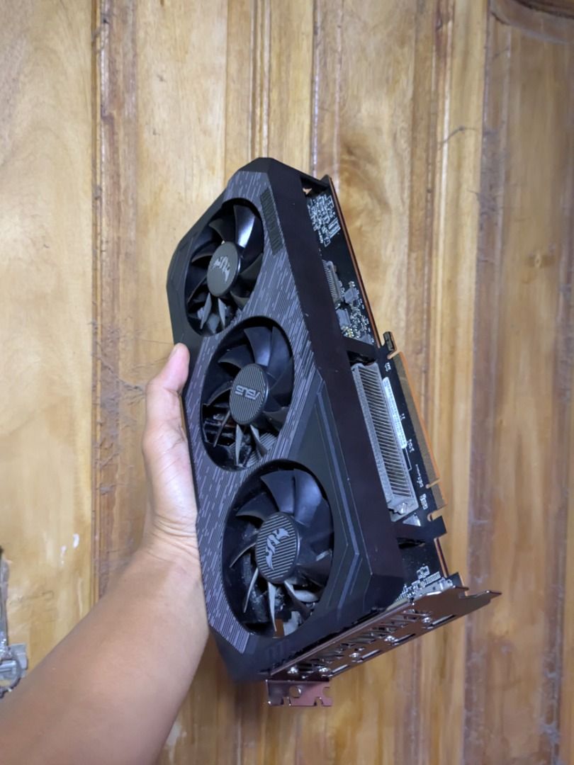 ASUS TUF RX 5600 XT EVO 6GB (Category: Computer Parts) located in Davao. Submitted by rbyara (Listing ID 1440505292, Image 2). Description: Power Consumption 150 PCI Express 4.0 GDDR6 6GB Engine Clock – OC Mode up to 1660 MHz (Game clock**) / ~ 1770 MHz (Boost clock*) 192-bit Digital Max Resolution:7680x4320 HDMI Output : Yes x 1 (Native) (HDMI 2.0b) Display Port : Yes x 3 (Native) (DisplayPort 1.4) Recommended PSU 450W Power Connectors 1 x 8-pin