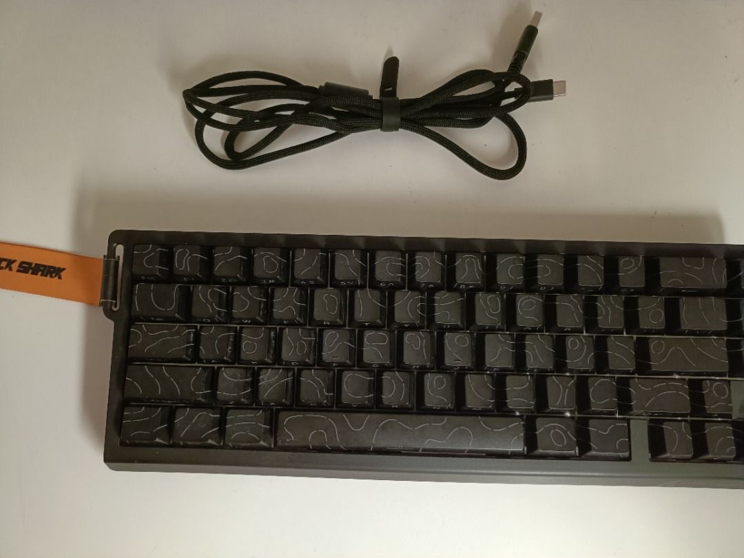Attack Shark Mechanical Keyboard (black)466434193789429760