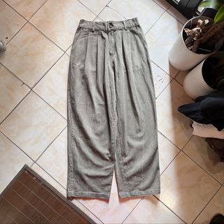 (Category: ) located in . Submitted by afrodrygoods (Listing ID 1440423507, Image 1). Description: .