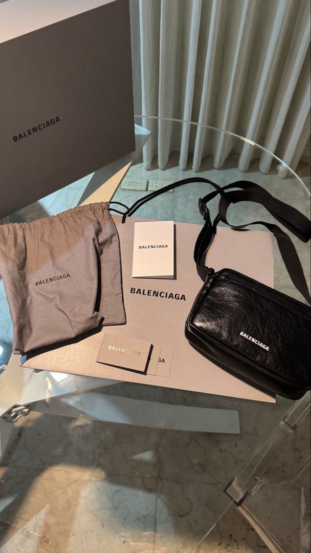 Balenciaga Explorer Shoulder Bag (Category: Luxury Bags & Wallets) located in San Fernando. Submitted by mnlt_o (Listing ID 1440512064, Image 1). Description: Purchased from the official Balenciaga Store in Seibu Shibuya, Tokyo, Japan. Used only a few times and still in excellent condition, almost good as new. Perfect for everyday use with its sleek and timeless design. Includes: • Original paper bag • Tags/cards • Original dust bag 100% authenti