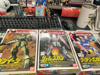 （分類：）位於 。 由 stopchan 提交（商品編號 1440399631，圖片 1）。簡介： 。