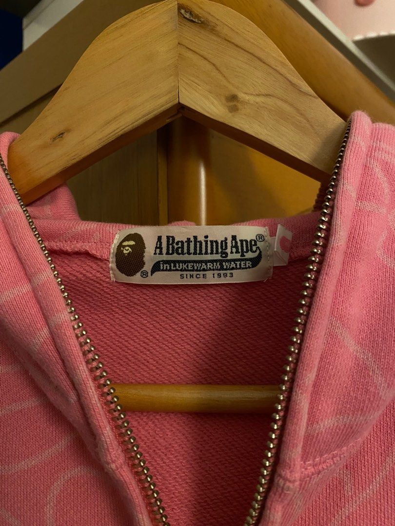 BAPE Pink Hoodie Full Zip (Category: Coats, Jackets and Outerwear) located in Quezon City. Submitted by c6890k (Listing ID 1440500257, Image 2). Description: Pink Hoodie My most fave Decluttering Dimensions: 19x24.5 Size S in tag but can fit medium to semi large body frames .