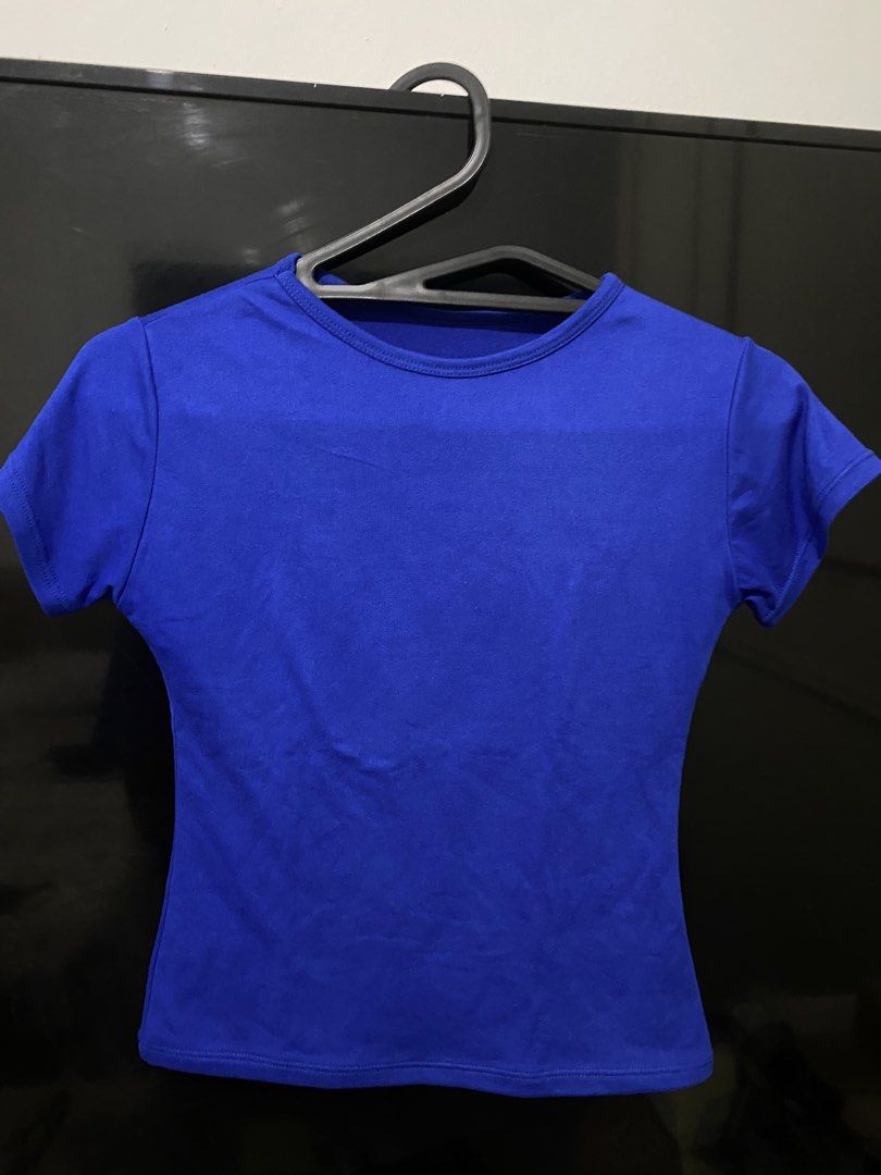 Basic Short Sleeve T-Shirts (Bundle of 7) (Category: Shirts) located in Muntinlupa City. Submitted by indigopuma1 (Listing ID 1440541326, Image 3). Description: - Basic short sleeve tees (Navy Blue is from Mera) - Available colors: Brown, Navy, Royal Blue, Black, White - Ideal for everyday wear or layering - Comfortable and versatile - Wardrobe essentials bundle - Minor signs of usage - All used once or twice at most - GET ALL FOR 350 (LAST PRICE