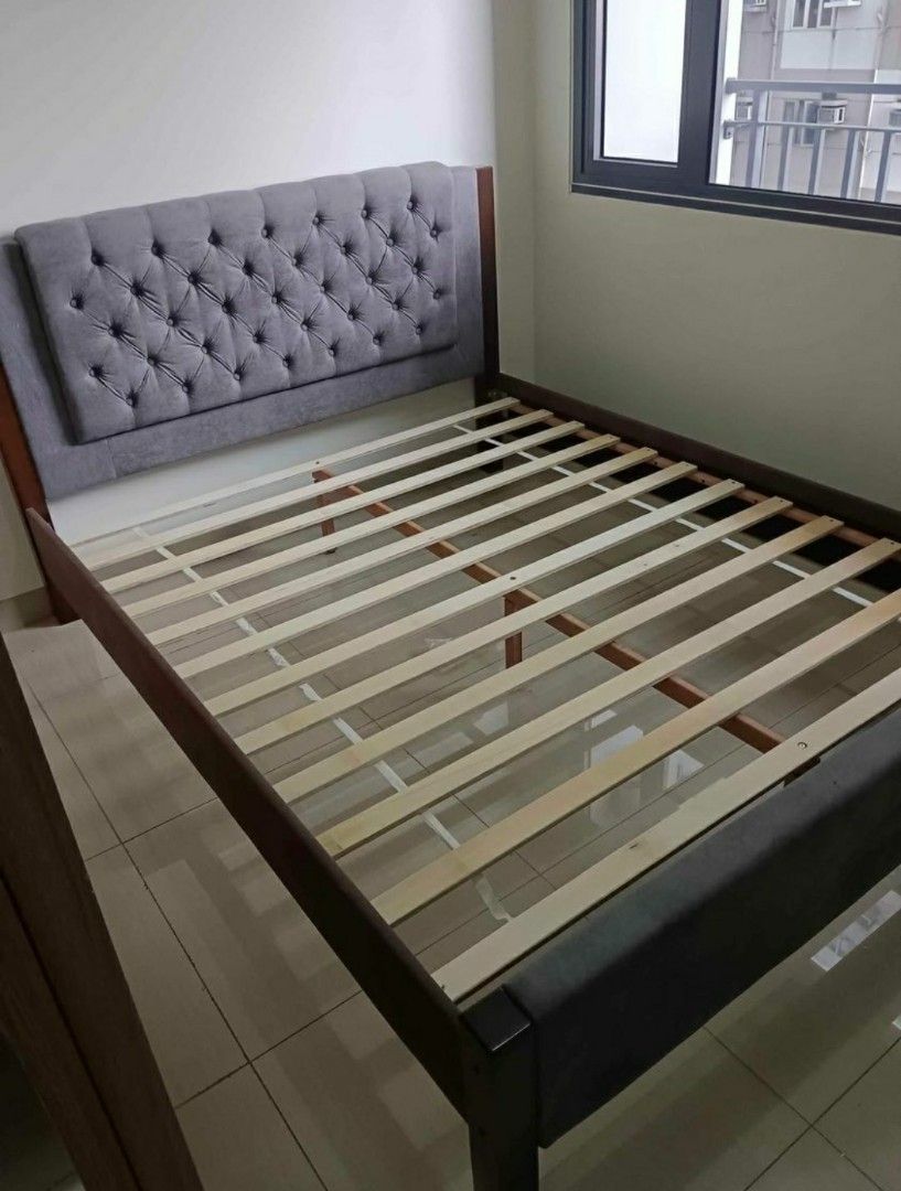 bed frames (Category: Bed Frames & Mattresses) located in Manila. Submitted by lykcacamacho (Listing ID 1440559556, Image 2). Description: 🛋️ Need Furniture Today? 🚚 ✔ Same-Day Delivery & Pick-Up ✔ Quality & Affordable Furniture ✔ DTI Registered 💯 VZR Home Furnishing Store 🏡 Your trusted Home & Office Furniture shop! Available: Sofa Beds, Bed Frames, Office Chairs, Tables, Cabinets, Lockers, Wardrobes, Dining Tables, Storage Racks & more ✨ 📞