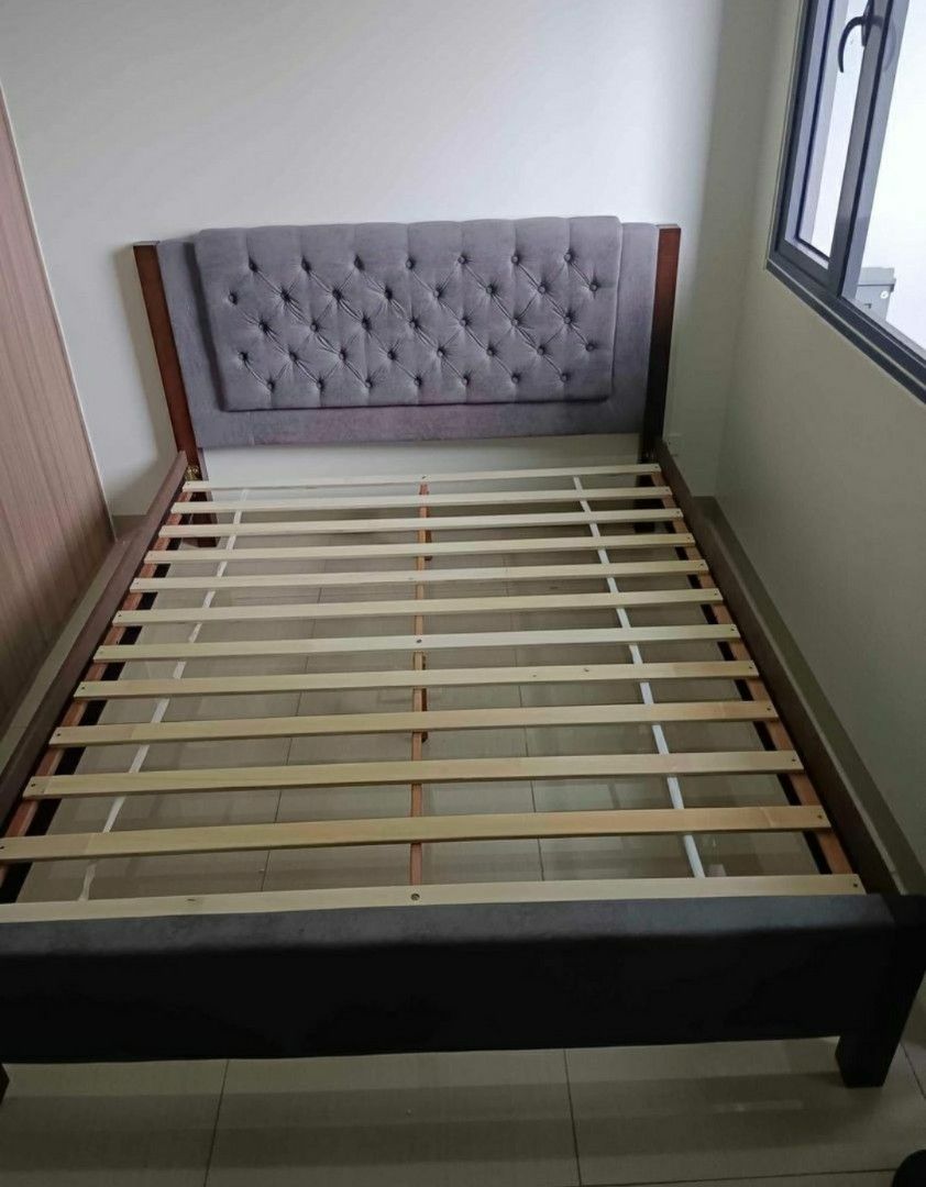 bed frames (Category: Bed Frames & Mattresses) located in Manila. Submitted by lykcacamacho (Listing ID 1440559556, Image 1). Description: 🛋️ Need Furniture Today? 🚚 ✔ Same-Day Delivery & Pick-Up ✔ Quality & Affordable Furniture ✔ DTI Registered 💯 VZR Home Furnishing Store 🏡 Your trusted Home & Office Furniture shop! Available: Sofa Beds, Bed Frames, Office Chairs, Tables, Cabinets, Lockers, Wardrobes, Dining Tables, Storage Racks & more ✨ 📞