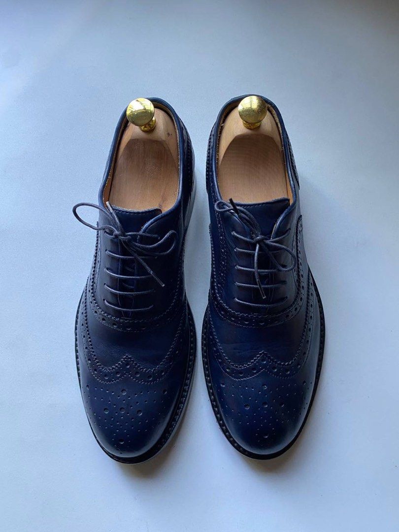 Breuer Blue Brogues (Category: Casual Shoes) located in Cagayan de Oro. Submitted by thrift_crate.ph (Listing ID 1440560529, Image 1). Description: 𝐒𝐢𝐳𝐞: 8US / 26cm 𝐂𝐨𝐧𝐝𝐢𝐭𝐢𝐨𝐧 𝐫𝐚𝐭𝐞: 10/10 𝐂𝐨𝐥𝐨𝐫 𝐫𝐚𝐭𝐞: 10/10 Issue/s: NO ISSUES.