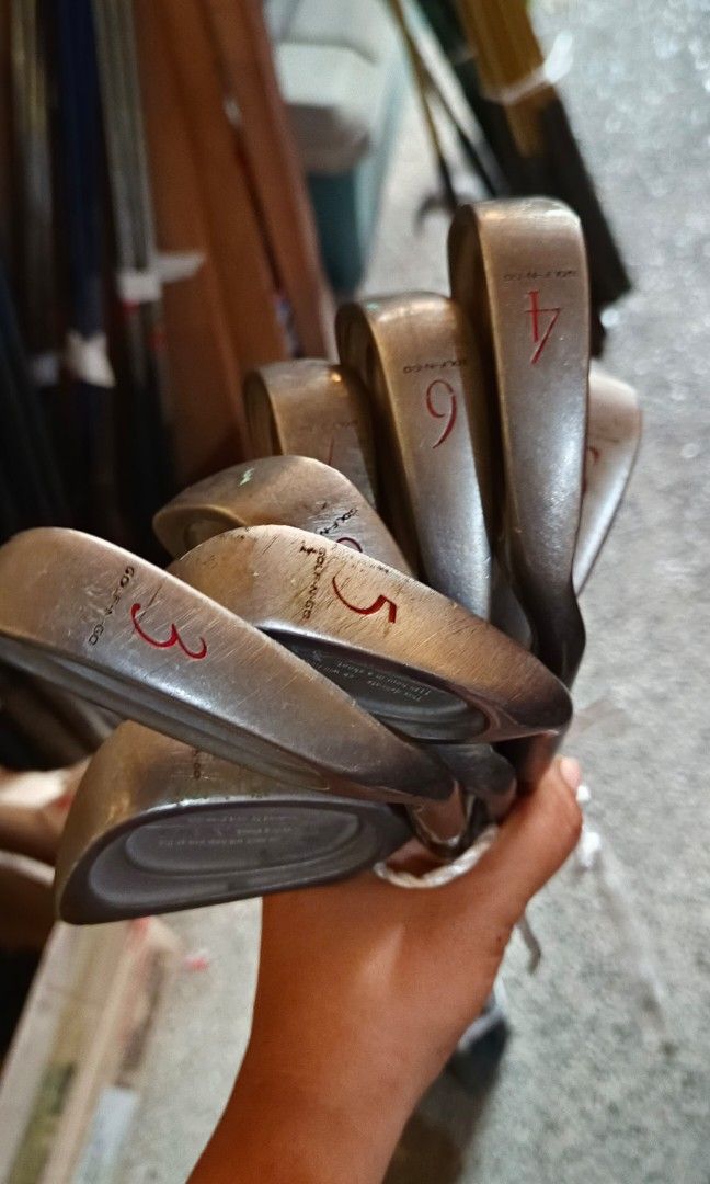 Budget meal bundle for iron set to begin and practice Golf.. (Category: Golf) located in Manila. Submitted by yeonmei5614747 (Listing ID 1440484714, Image 1). Description: eavh bundle complete number of iron.. eavh bundle is 3k only..