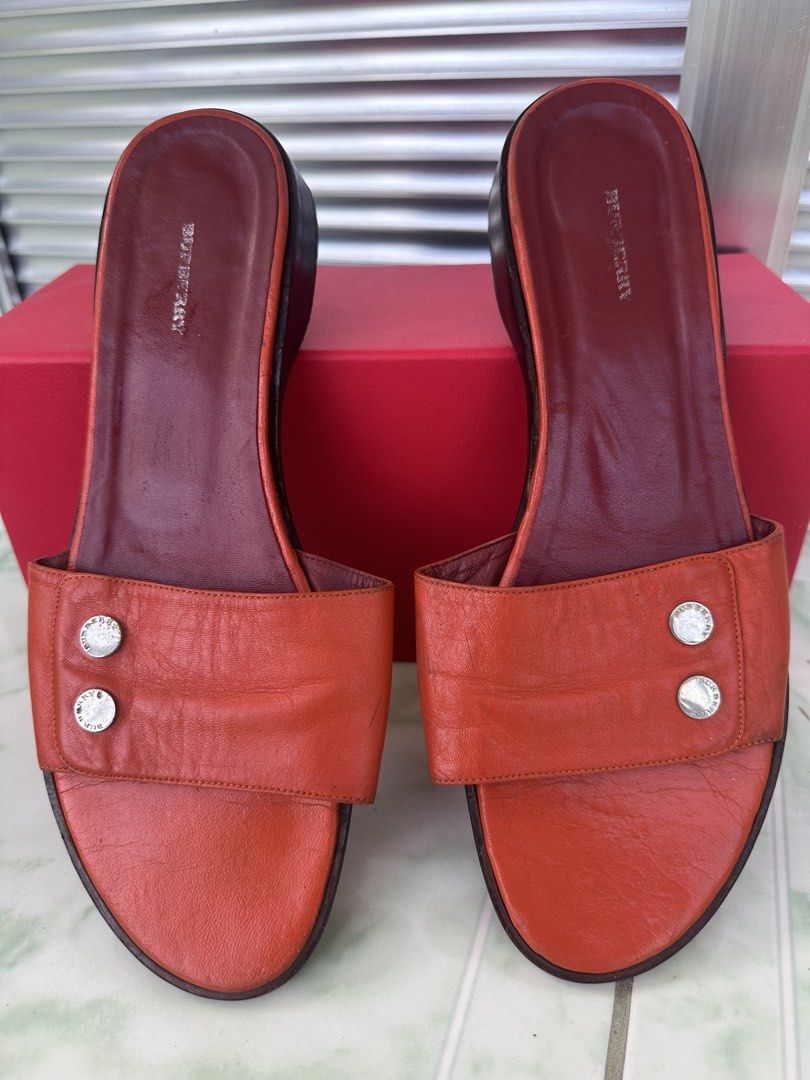 Burberry sandals flats slide shoes (Category: Flats & Sandals) located in Binan City. Submitted by betchayboutique (Listing ID 1440578151, Image 2). Description: Used. Authentic. .