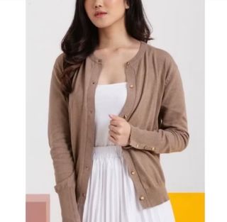 (Kategori: ) berada di . Dikirim oleh secondhandyk (ID iklan 1440475466, Gambar 1). Deskripsi: .