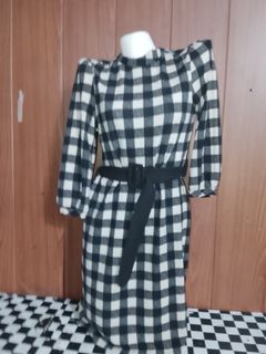 (Category: ) located in . Submitted by fashionifywardrobe8899 (Listing ID 1440517726, Image 1). Description: .