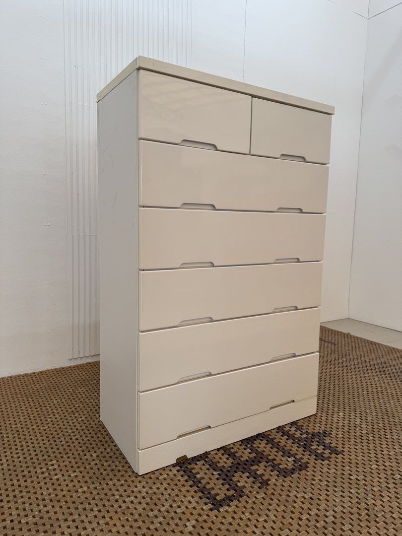 Chest of Drawers (Category: Shelves, Cabinets & Racks) located in Quezon City. Submitted by matetdevis13 (Listing ID 1440574326, Image 2). Description: 7-Tier Duco Finished Chest of Drawers Price: 6,900 L31.5 x W16 x H49 In good condition Code MJS28-R15.
