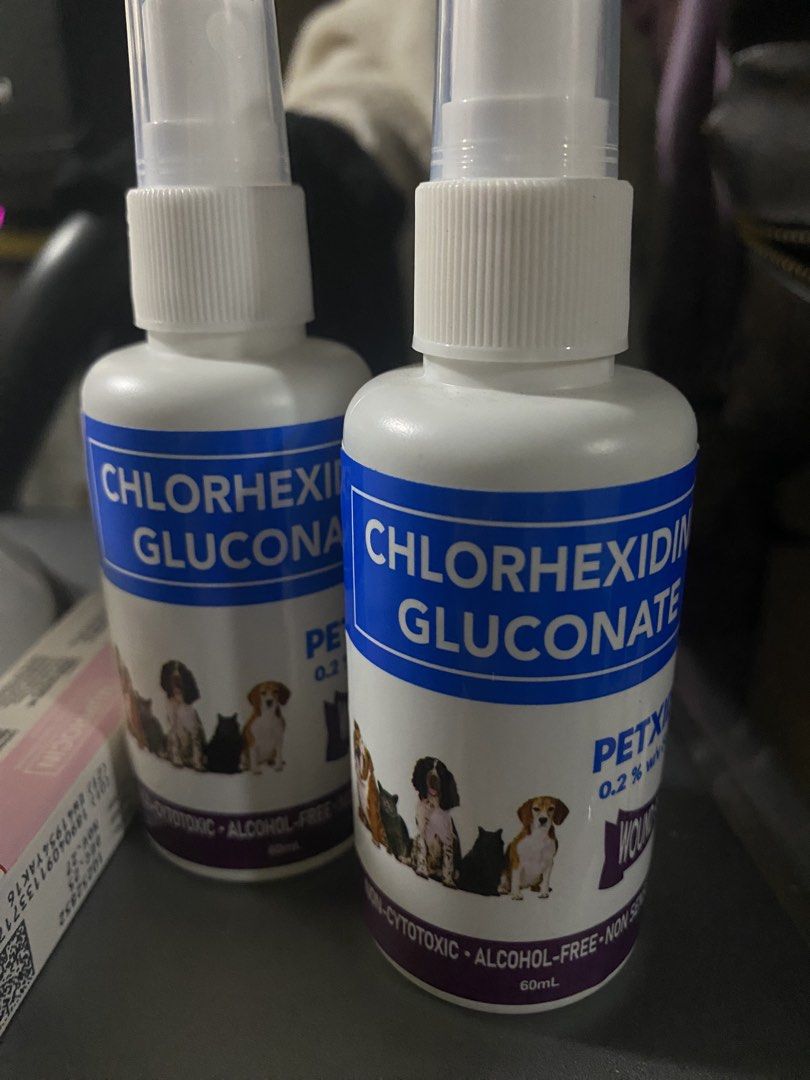 Chlorhexidine Gluconate Pet Antiseptic Spray 60ml (Category: Homes & Other Pet Accessories) located in Manila. Submitted by declutterwithpeanut (Listing ID 1440466272, Image 1). Description: - Set of 2 Chlorhexidine Gluconate pet antiseptic spray bottles - Each bottle contains 60ml - Alcohol-free and non-cytotoxic formula - Ideal for cleaning pet wounds and treating skin infections - Helps keep your furry friends healthy and clean.