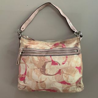 (Category: ) located in . Submitted by thrifted.trilogy (Listing ID 1440541548, Image 1). Description: .