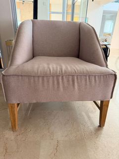 (Category: ) located in . Submitted by spring_cleaners (Listing ID 1440394011, Image 1). Description: .