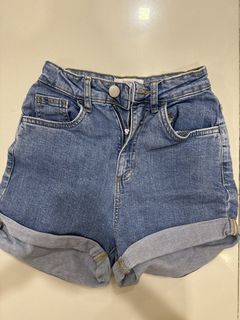 (Category: ) located in . Submitted by mm0ng (Listing ID 1440495112, Image 1). Description: .