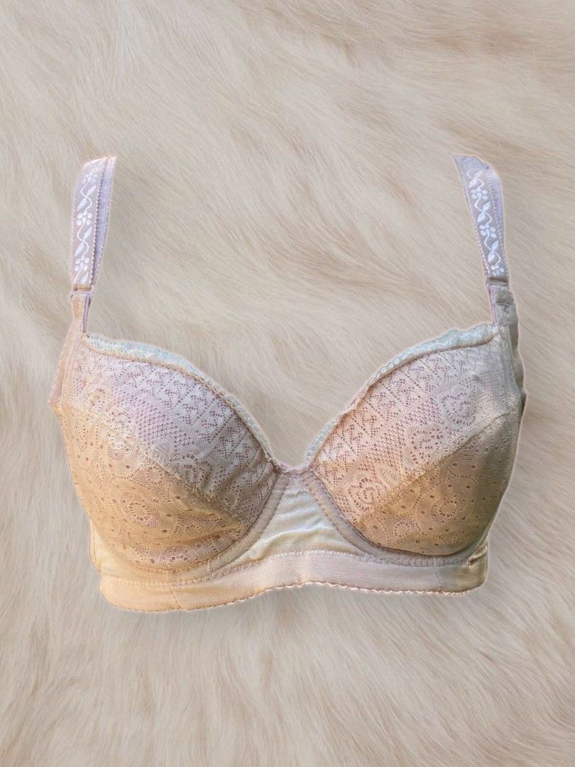 Cream Lace Bra Emroidered Straps 36C (Category: Undergarments & Loungewear) located in Dagupan City. Submitted by t00tsy (Listing ID 1440537486, Image 1). Description: !! SF SHOULDERED BY BUYER!! ༄ View all images b4 Inquiring TY! ༄ All items are Washed and Sanitized SIZE: 36C BAND: 30-38 (flat-stretched) MOP: GCASH MOD: JNT pm for info, pics etc..