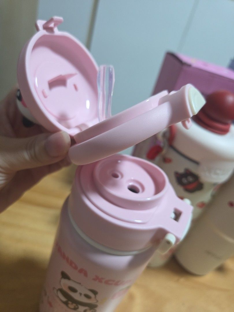 Cute Cartoon Beverage Cups with Lids466990957981880322