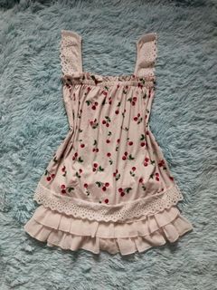 (Category: ) located in . Submitted by alluring.avenue (Listing ID 1440499562, Image 1). Description: .