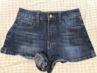 (Category: ) located in . Submitted by kzhlx (Listing ID 1440405342, Image 1). Description: .