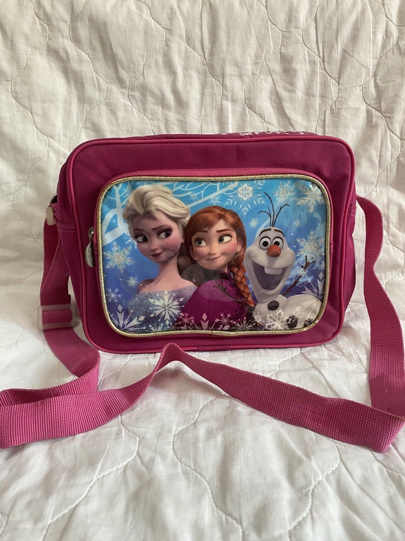 Disney Frozen Pink Shoulder Bag (Category: Babies & Kids Fashion) located in Quezon City. Submitted by viacb (Listing ID 1440422931, Image 1). Description: mop: gcash mod: jnt/lalamove *location: quezon city overall good quality pa, just need to wash .