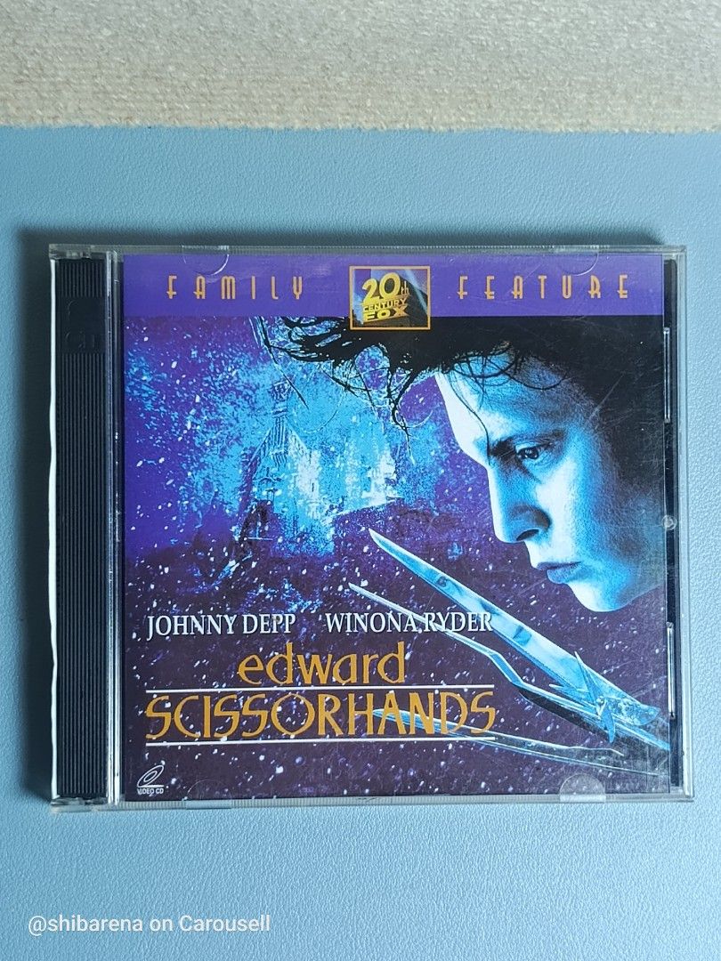 Edward Scissorhands VCD - Johnny Depp, Winona Ryder (Category: CDs & DVDs) located in Cebu City. Submitted by shibarena (Listing ID 1440475481, Image 1). Description: - Edward Scissorhands VCD (Pre-owned) - Starring Johnny Depp and Winona Ryder - Note: Both disc holders are broken. - From 20th Century Fox - A classic fantasy film ⚠️ Please ensure your DVD player supports VCD before purchase..