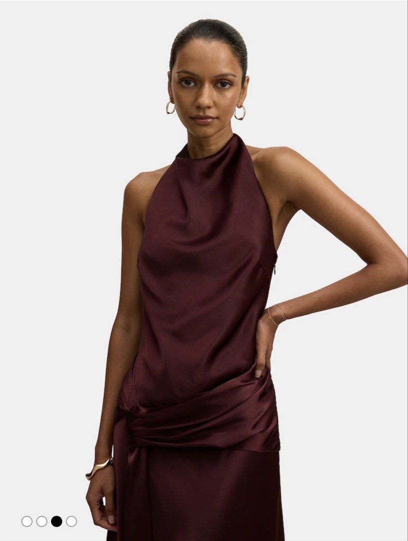 Ever New Brown Halter Dress (Category: Evening dresses & gowns) located in Quezon City. Submitted by whitelabel17 (Listing ID 1440498824, Image 3). Description: .
