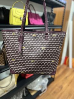 (Category: ) located in . Submitted by luxurydelight (Listing ID 1440490521, Image 1). Description: .