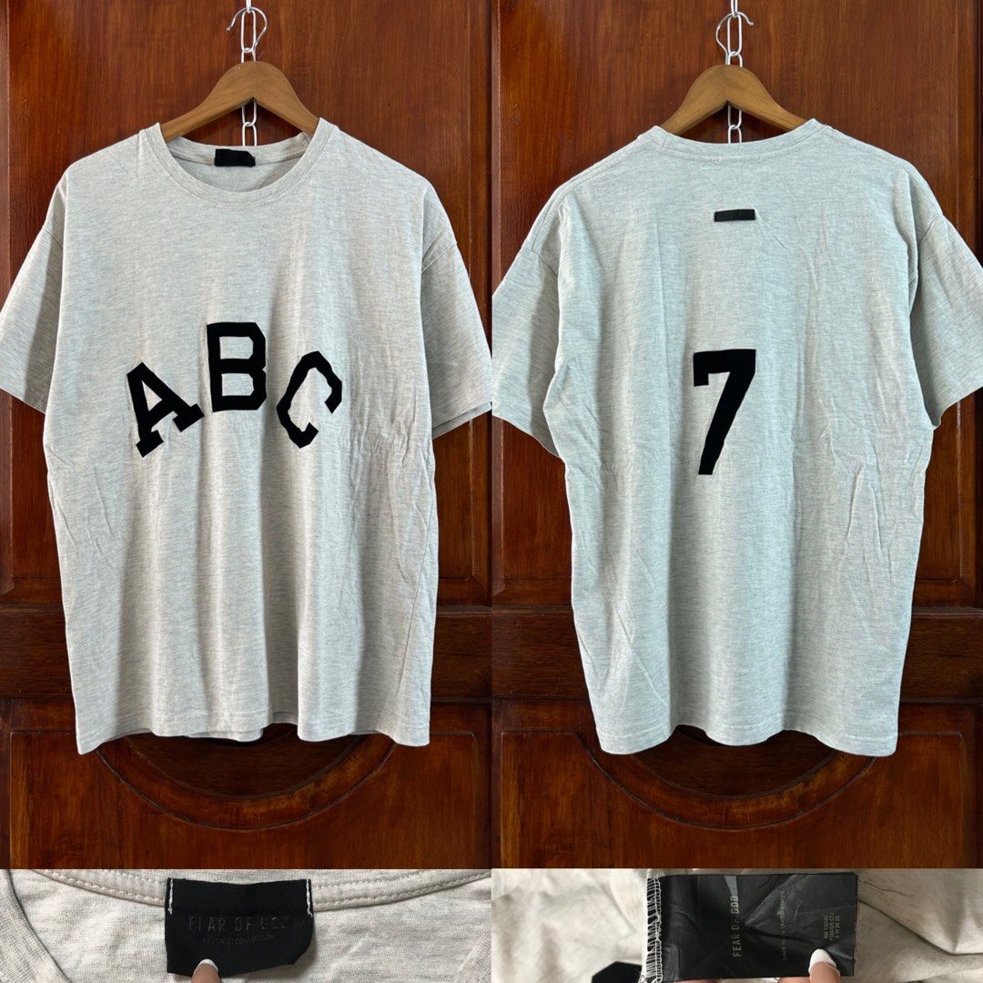 FEAR OF GOD (Category: Tshirts & Polo Shirts ) located in Lingayen. Submitted by lacesteja15958 (Listing ID 1440407468, Image 1). Description: FEAR OF GOD🔥 DIMES: 21x27 SIZE: LARGE COLOR RATE: 9.8/10 EXCELLENT CONDITION MINE: 1099 .