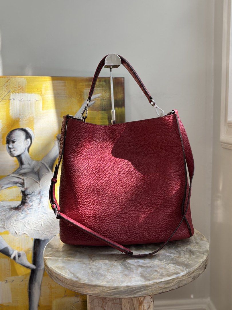 Fendi Bucket Bag (Category: Luxury Bags & Wallets) located in Muntinlupa City. Submitted by closet.confessions (Listing ID 1440480295, Image 2). Description: Quiet luxury in every detail ❤️ Fendi Selleria Bucket Bag Rank SA, can pass as unused (used 2x) with 2 straps, long and short and dustbag Perfect size, perfect slouch! .
