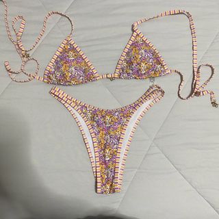 (Category: ) located in . Submitted by jjanix (Listing ID 1440530044, Image 1). Description: .