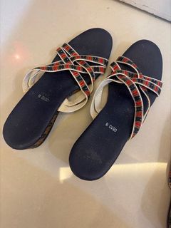(Category: ) located in . Submitted by shoppeeeee (Listing ID 1440388510, Image 1). Description: .