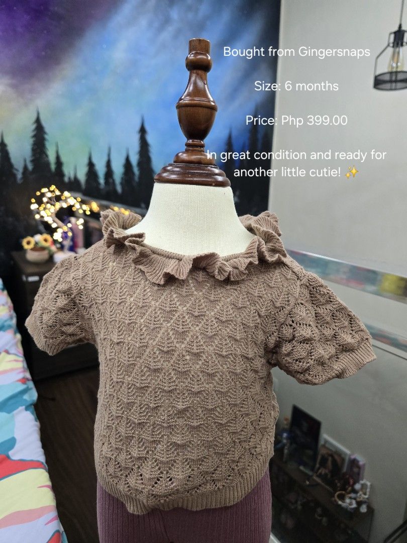 Gingersnaps Baby Sweater - 6 Months (Category: Babies & Kids Fashion) located in Mandaluyong City. Submitted by hellokrissel (Listing ID 1440450105, Image 1). Description: - Cute brown knit sweater - Brand: Gingersnaps - Size: 6 months - Features: Ruffled neckline, short sleeves - Condition: Great - Original Price: Php 399.00.