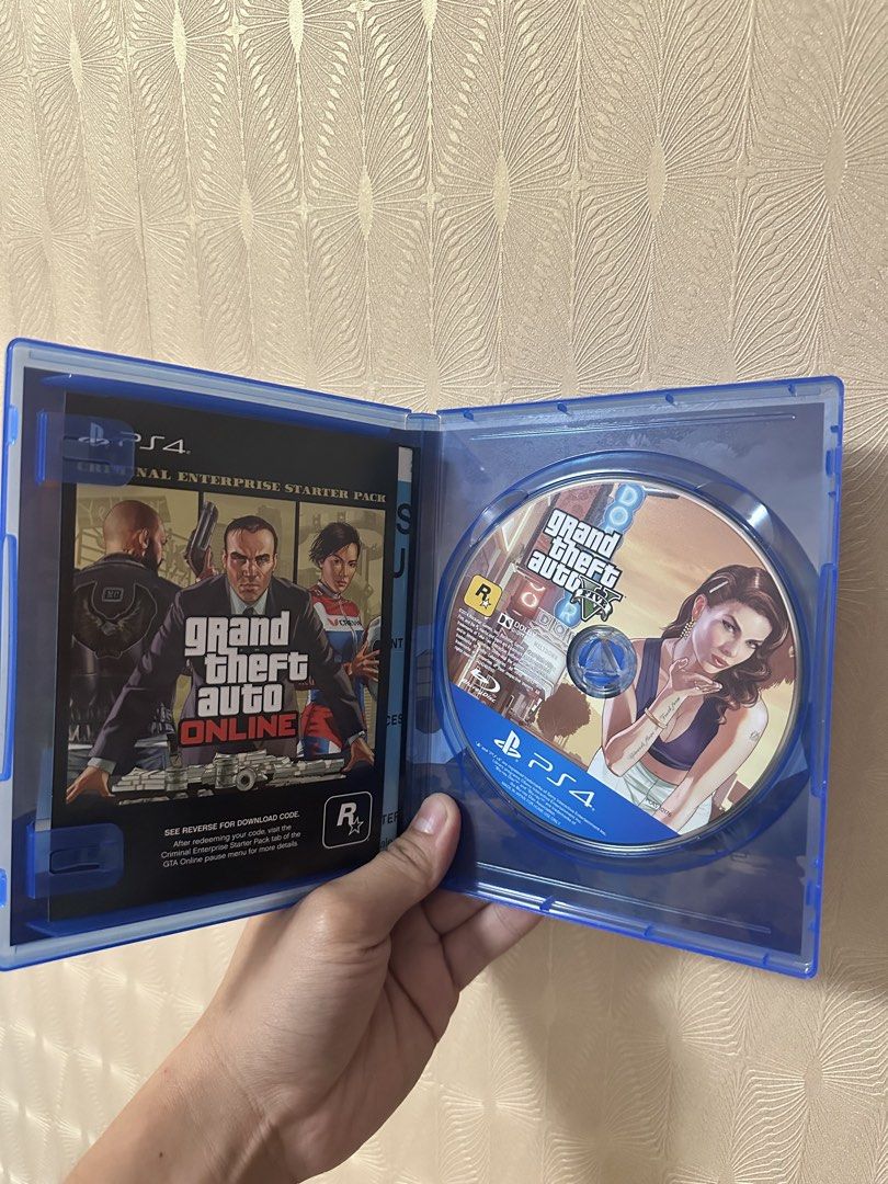 Grand Theft Auto V Premium Edition PS4 (Category: PlayStation) located in Pasay City. Submitted by cosmicthings.ph (Listing ID 1440555118, Image 2). Description: - Grand Theft Auto V Premium Edition for PlayStation 4 - Includes full story mode and GTA Online - Comes with the Criminal Enterprise Starter Pack - Case also looks good.