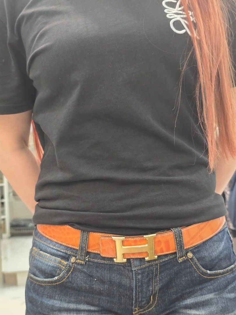 Hermes Belt 📌Unisex (Category: Belts) located in Davao. Submitted by SecondhandItems97 (Listing ID 1440554664, Image 3). Description: Size: 31-35 Includes generic dustbag 📌Unisex.