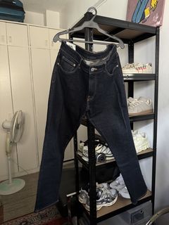 (Category: ) located in . Submitted by manilacurations (Listing ID 1440457605, Image 1). Description: .