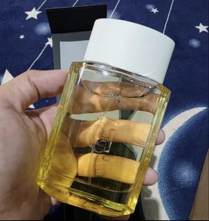 (Kategori: ) berada di . Dikirim oleh clara.turtle (ID iklan 1440442197, Gambar 1). Deskripsi: .