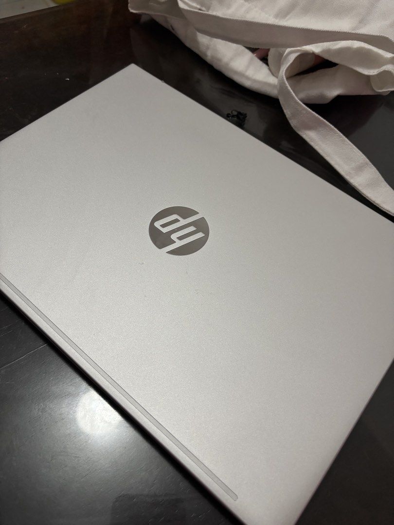Hp ProBook G1i 14 512gb (Category: Laptops & Notebooks) located in Pasig City. Submitted by decluttersbycaely (Listing ID 1440577759, Image 3). Description: Lightly used - Smooth -charger -test to sawa -Windows 11 RFS: Too many gadgets. .