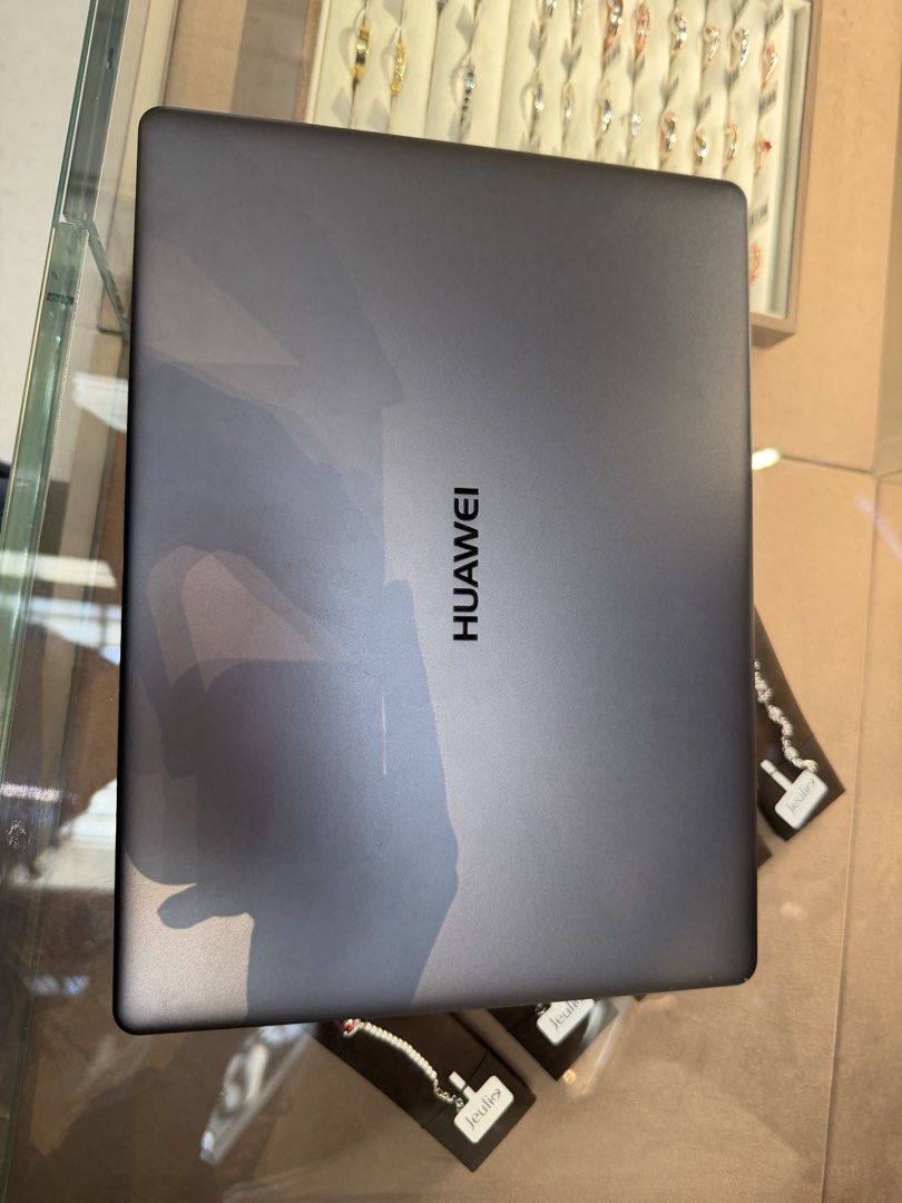 Huawei MateBook Laptop466330615483607041