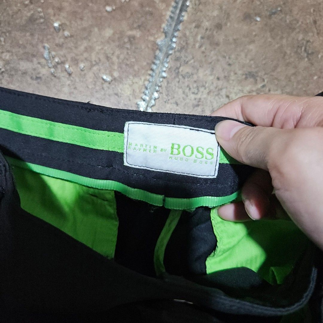 HUGO BOSS HAYMERPRO 6 GOLF PANTS (Category: Trousers) located in Carmona. Submitted by simplestashph (Listing ID 1440430170, Image 3). Description: 0036 HUGO BOSS HAYMERPRO 6 GOLF PANTS W 36 l 36.